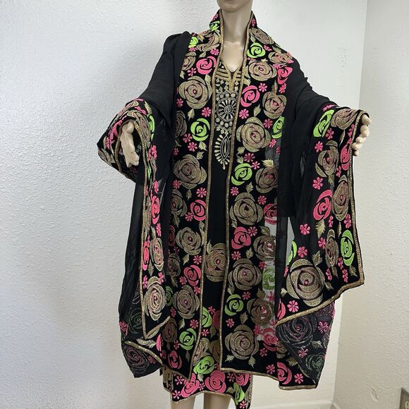 Traditional Wear Kurta And Dupatta With Embroidery Work Floral Pink Gold Black - Picture 1 of 13